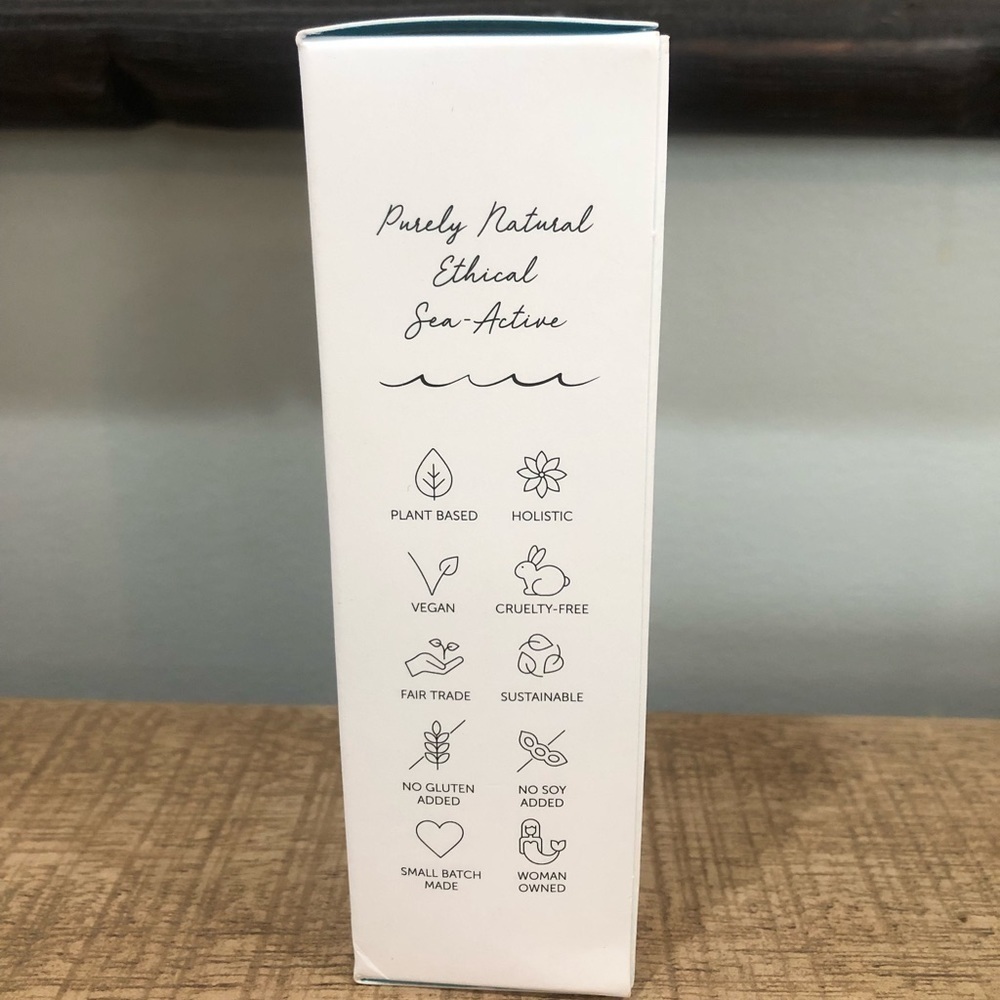 Sunshine Dew Antioxidant Cleansing Oil - NWOT - Picture 3 of 5